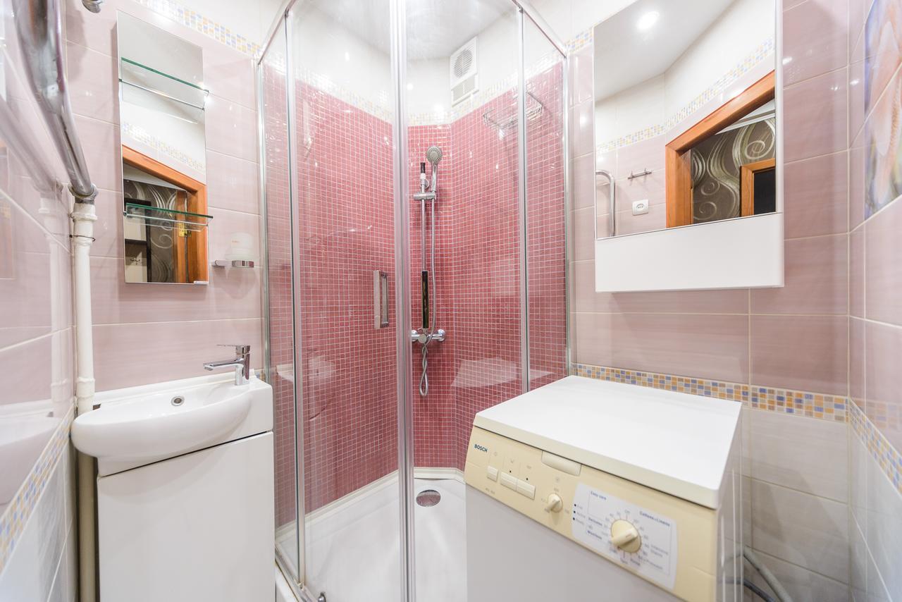 Apartment On Lesi Ukrainky Blvd Киев Экстерьер фото